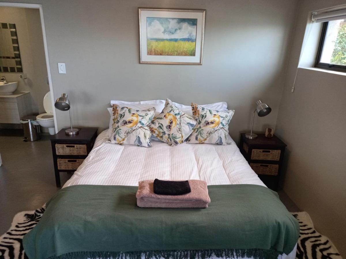 Mussel Beach Holiday Lets Appartement Kaapstad Buitenkant foto